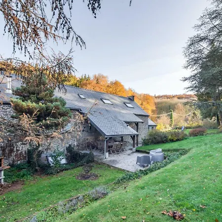 Luxurious Farmhouse Near Forest In Anhee Abtei Maredsous